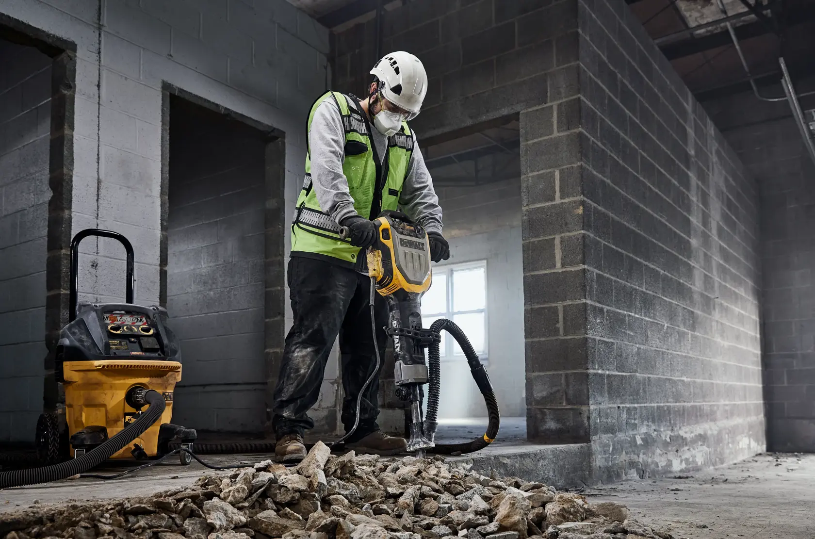 DEWALT® 28mm HEX Demolition Hammer