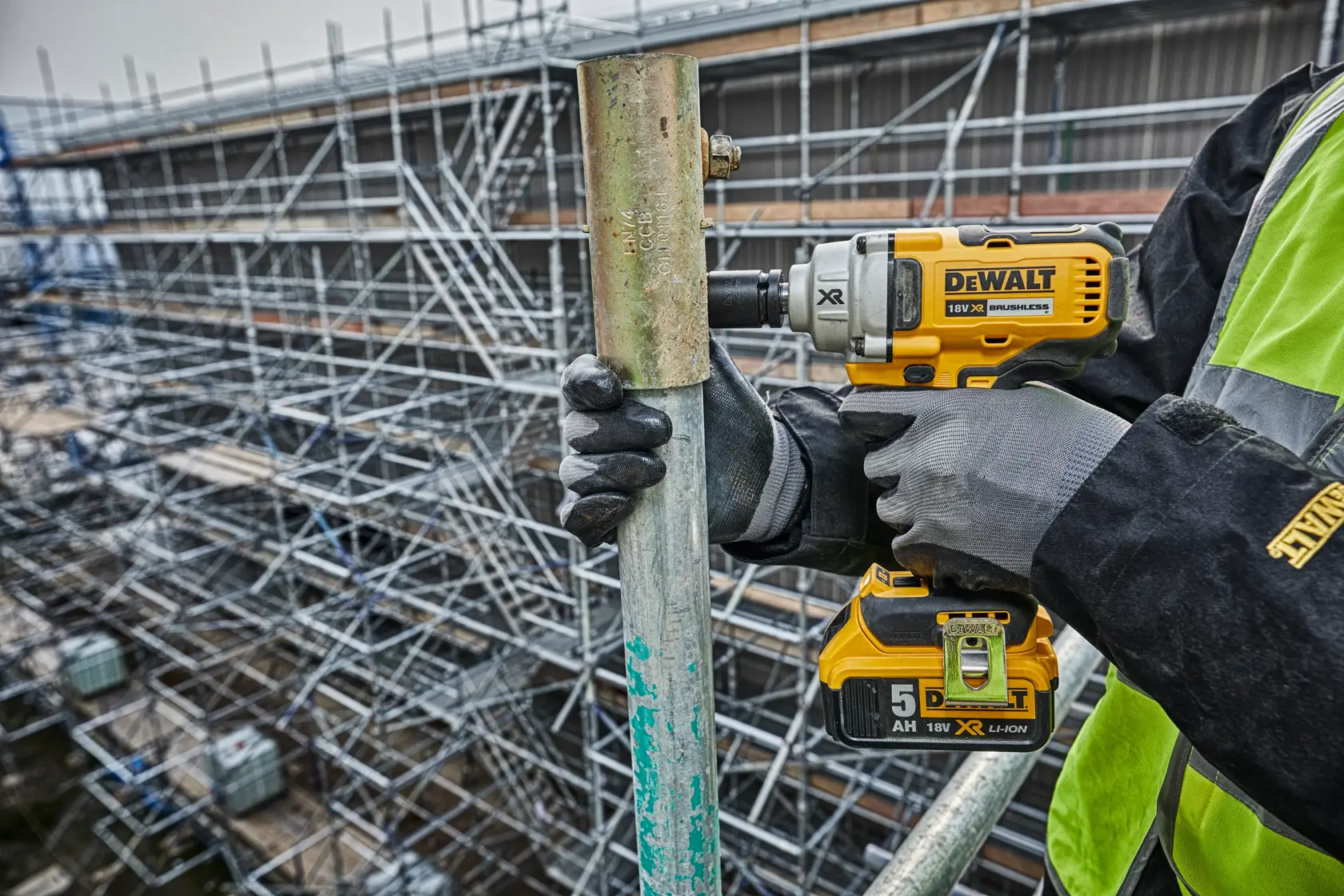 DEWALT® 18V XR® Brushless Compact High Torque 1/2 in. Impact Wrench (Tool Only)