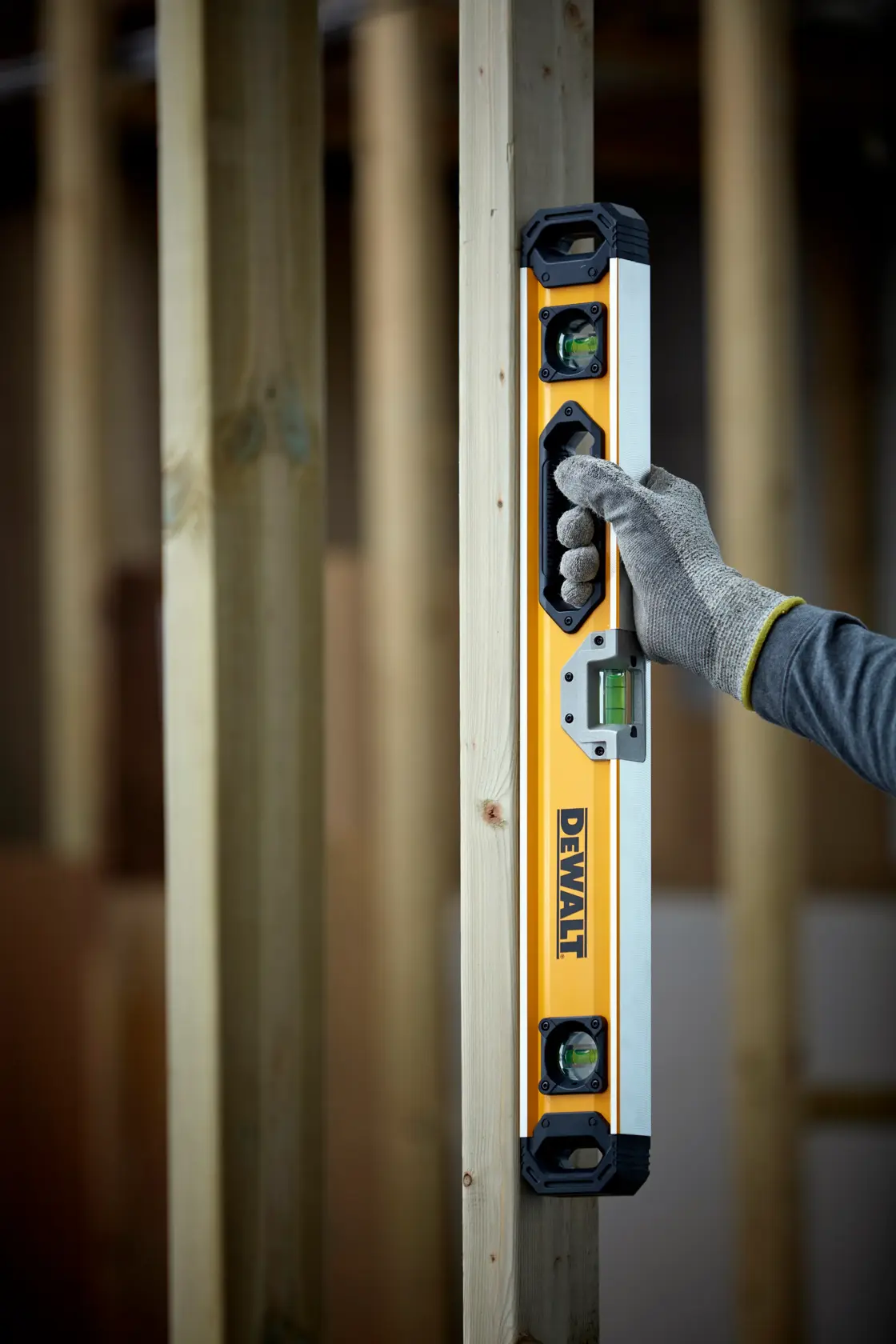 DEWALT 600mm / 24 in Box Beam Level