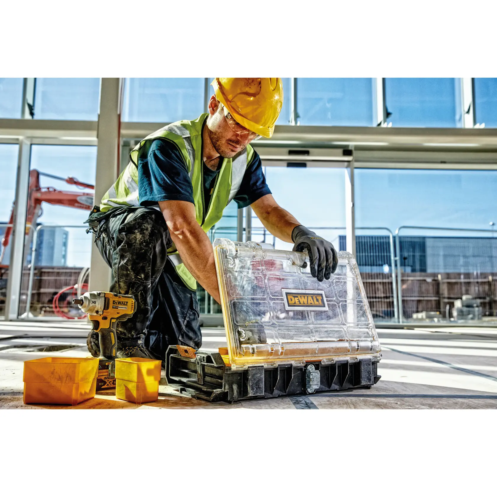 DEWALT® TOUGHSYSTEM® DS100 Clear Lid Organiser