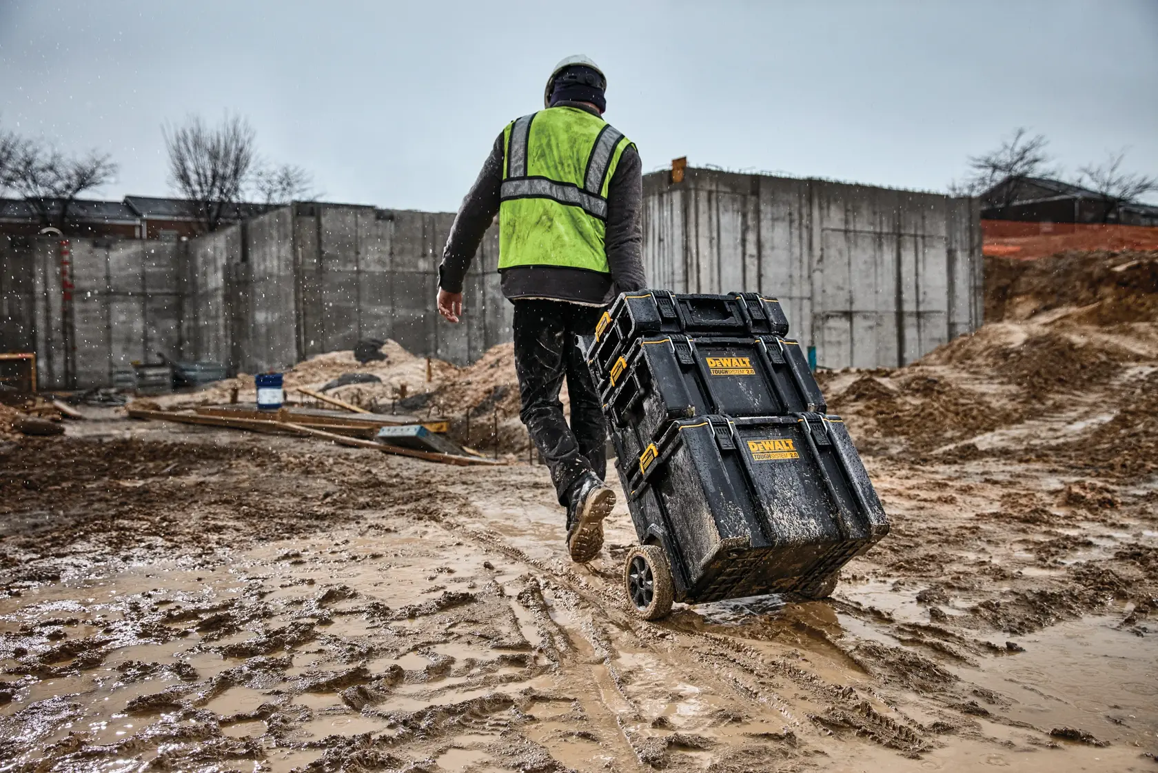 DEWALT® TOUGHSYSTEM® 2.0 - DS450 Mobile Storage Box